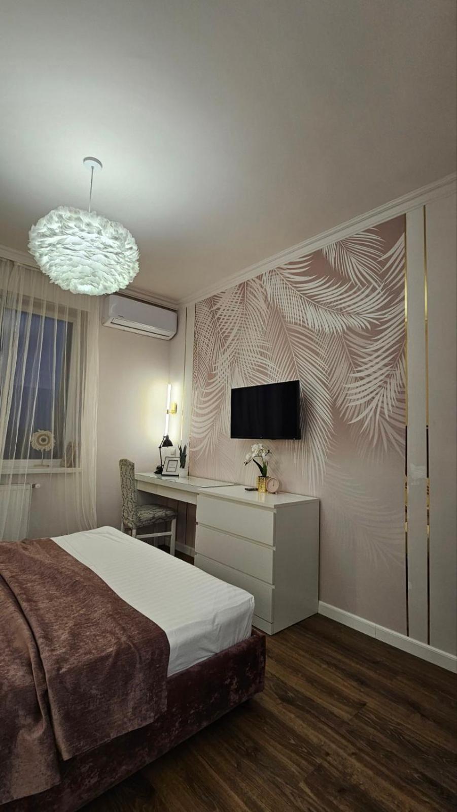 Soft Pink Apartment Mukácheve Exterior foto